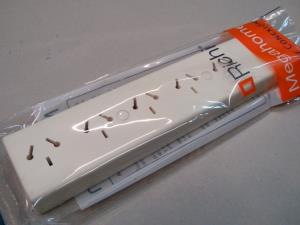 Zapatilla 220V Con Interruptor 5 Tomas 1.50 Mts RICHI (PM571)